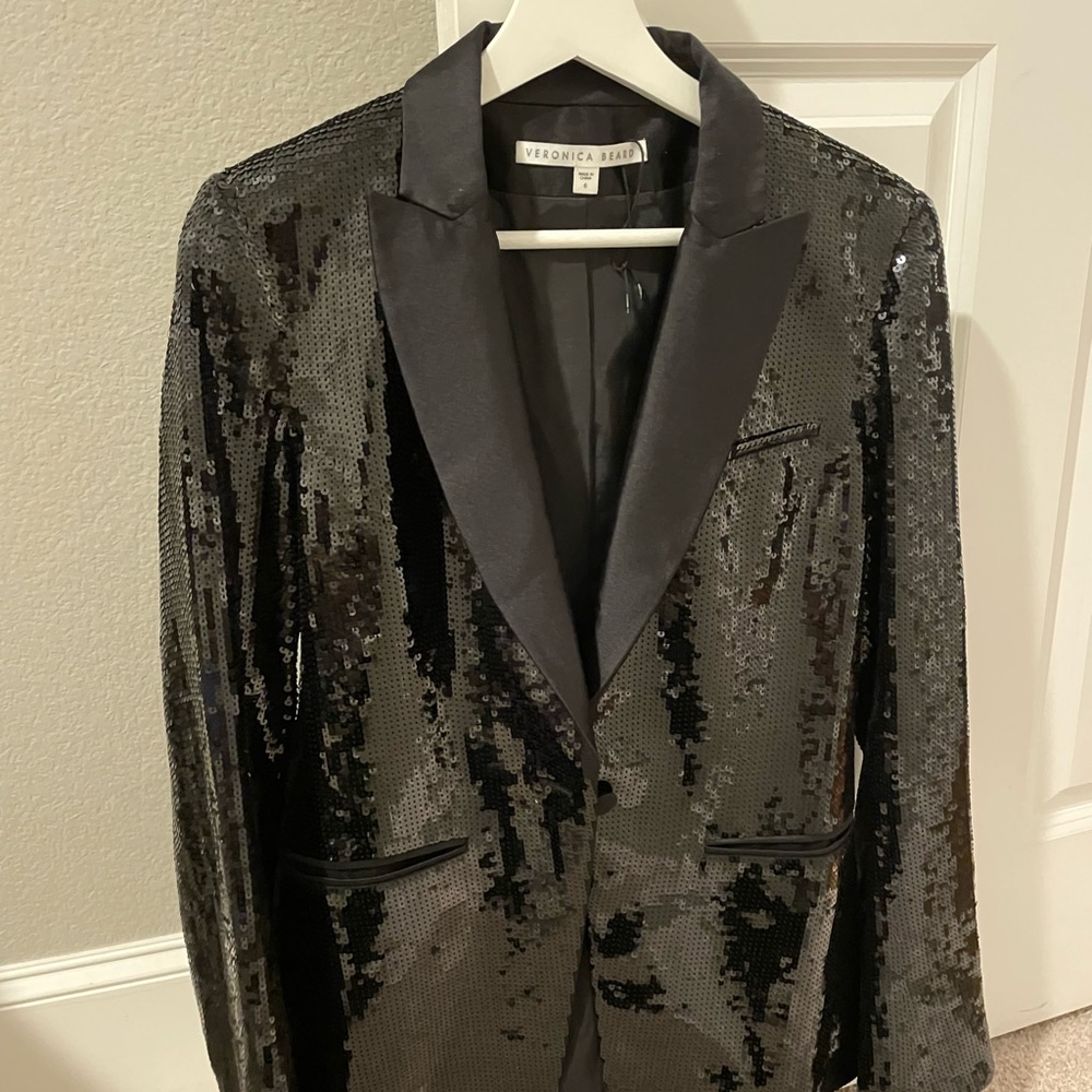 Veronica Beard black sequence blazer size 6 excellent condition used once.